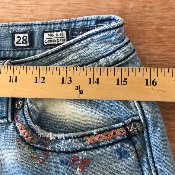 Miss Me Cuffed Capri Jeans Women 28 Blue Low Rise Distressed Embroidered 17200 - Picture 12 of 15